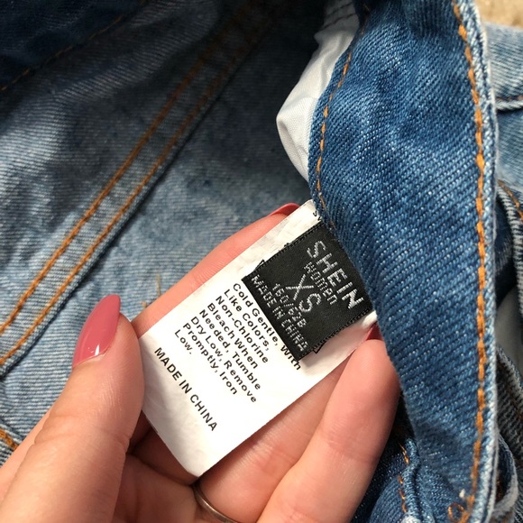 High Rise Shorts - Picture 3 of 3